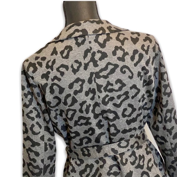 Sandro Animal Print Jacket Gray Black Medium - Picture 3 of 9